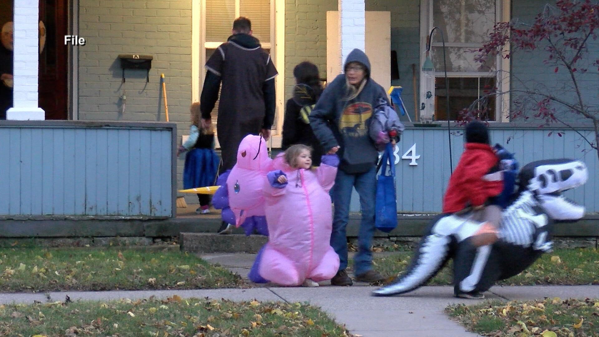 trick or treat.jpg